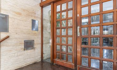 Venta depto. semipiso 3 ambientes Caballito Norte/ Cochera /2 balcones/2 baños