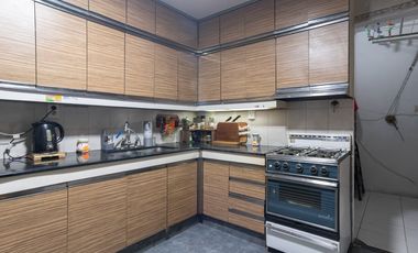 Venta depto. semipiso 3 ambientes Caballito Norte/ Cochera /2 balcones/2 baños