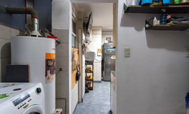 Venta depto. semipiso 3 ambientes Caballito Norte/ Cochera /2 balcones/2 baños