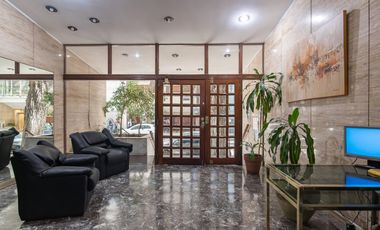 Venta depto. semipiso 3 ambientes Caballito Norte/ Cochera /2 balcones/2 baños