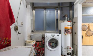 Venta depto. semipiso 3 ambientes Caballito Norte/ Cochera /2 balcones/2 baños