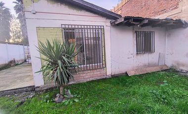 Linda Casa con un Amplio Patio .  El Monte