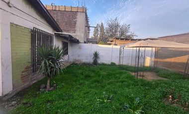 Linda Casa con un Amplio Patio .  El Monte