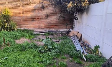 Linda Casa con un Amplio Patio .  El Monte