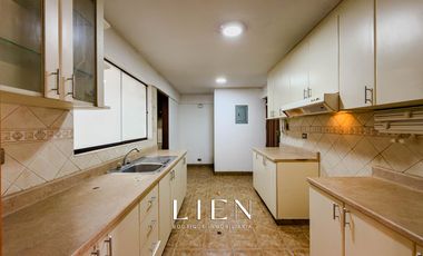Venta Departamento en Santiago de Surco en Monterrico