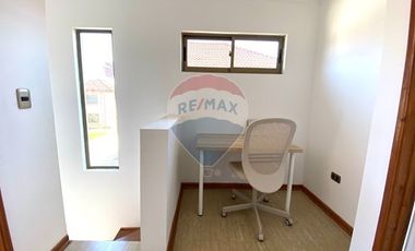 Arriendo casa en condominio Peñaflor