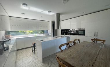 ARRIENDO CASA EN PARCELA CHICUREO CAMINO LOS ALGARROBOS