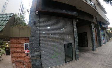 Local a la calle en Venta Ramos Mejia / La Matanza (B145 4819)