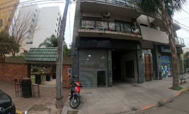 Local a la calle en Venta Ramos Mejia / La Matanza (B145 4819)