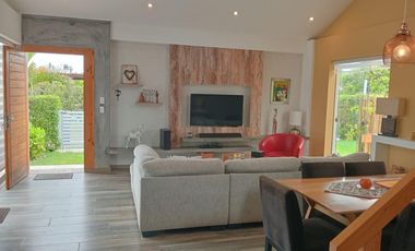 Venta De Casa En Condominio Privado Solimar Lurin