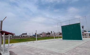 Venta De Casa En Condominio Privado Solimar Lurin