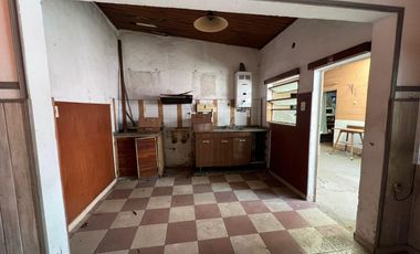 Venta Terreno en Zeballos al 2800