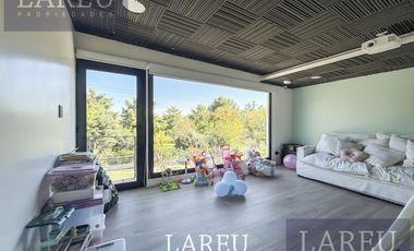 Casa en Ayres de Pilar