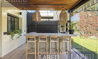 Casa en Ayres de Pilar