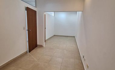 Oficina en venta y alquiler - Paseo El Mirador , Pilar