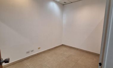 Oficina en venta y alquiler - Paseo El Mirador , Pilar