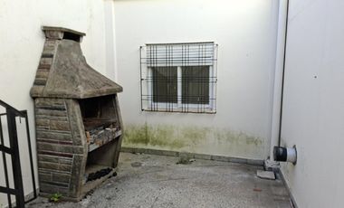 ALQUILER DE CASA 3 AMBIENTES EN RAMOS MEJIA