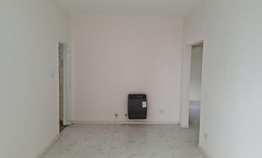 ALQUILER DE CASA 3 AMBIENTES EN RAMOS MEJIA