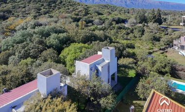 Casa PH en alquiler - Barranca Colorada, Villa de Merlo