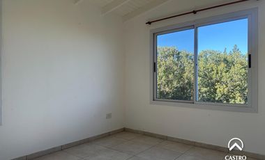 Casa PH en alquiler - Barranca Colorada, Villa de Merlo