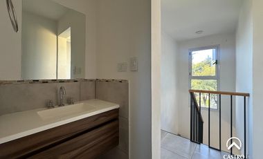 Casa PH en alquiler - Barranca Colorada, Villa de Merlo