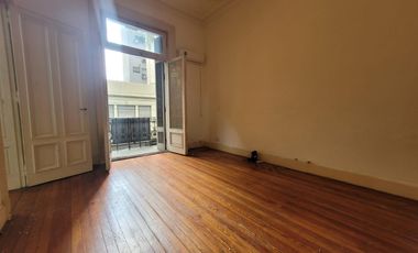 Rincon al 100 - Depto 3 ambientes en alquiler, Barrio de Congreso - Generosas medidas!