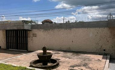 Casa Nicolás Bravo, Centro