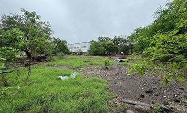 Terreno Comercial en Tecomán