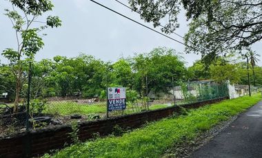 Terreno Comercial en Tecomán