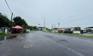 Terreno Comercial en Tecomán