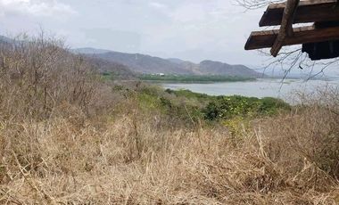 22.7 por la carretera Colima-Manzanillo