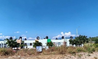 Terreno en Coquimatlan