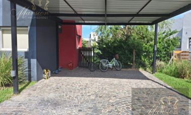 Alquiler Anual Casa 4 amb. amoblada interna barrio El Canton Norte Escobar