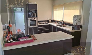 Alquiler Anual Casa 4 amb. amoblada interna barrio El Canton Norte Escobar