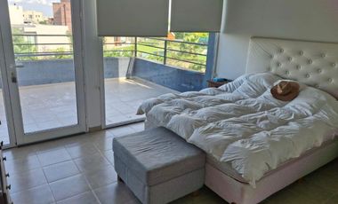 Alquiler Anual Casa 4 amb. amoblada interna barrio El Canton Norte Escobar