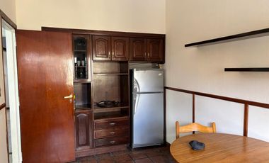 Casa 3 ambientes con PATIO y COCHERA en Wilde