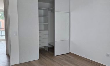 Venta Casa Duplex de 3 dormitorios en housing con amenities y financiación propia