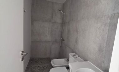Venta Casa Duplex de 3 dormitorios en housing con amenities y financiación propia