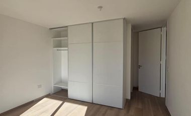 Venta Casa Duplex de 3 dormitorios en housing con amenities y financiación propia