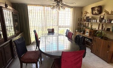 CASA EN VENTA EN FUENTES DE SATELITE DE 180 M2 CON 3 RECAMARAS Y 2 GARAGES