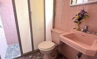 CASA EN VENTA EN FUENTES DE SATELITE DE 180 M2 CON 3 RECAMARAS Y 2 GARAGES