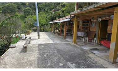 VENDO CASA CAMPESTRE EN AMAGA ANTIOQUIA