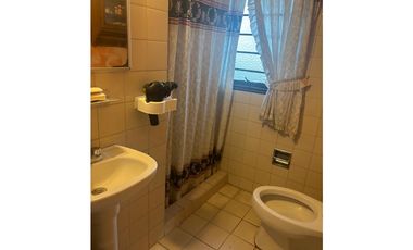 REMODELA CASA CON BUENOS ESPACIOS, SOLO RECURSOS PROPIOS
