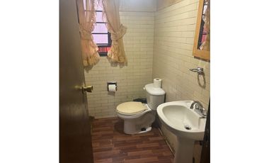 REMODELA CASA CON BUENOS ESPACIOS, SOLO RECURSOS PROPIOS