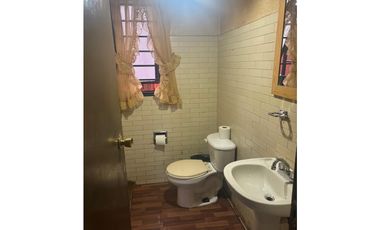 REMODELA CASA CON BUENOS ESPACIOS, SOLO RECURSOS PROPIOS