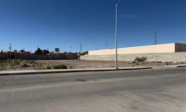 Terreno Comercial en Renta