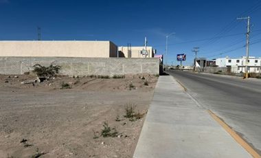 Terreno Comercial en Renta