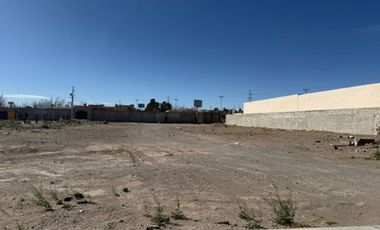 Terreno Comercial en Renta