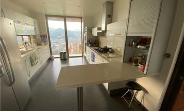 Casa Campestre De 2 Niveles Con Imponente Vista  En Venta En Sabaneta
