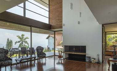 Casa Campestre De 2 Niveles Con Imponente Vista  En Venta En Sabaneta